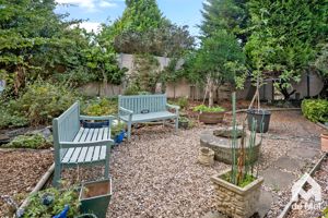 Photo 18- click for photo gallery